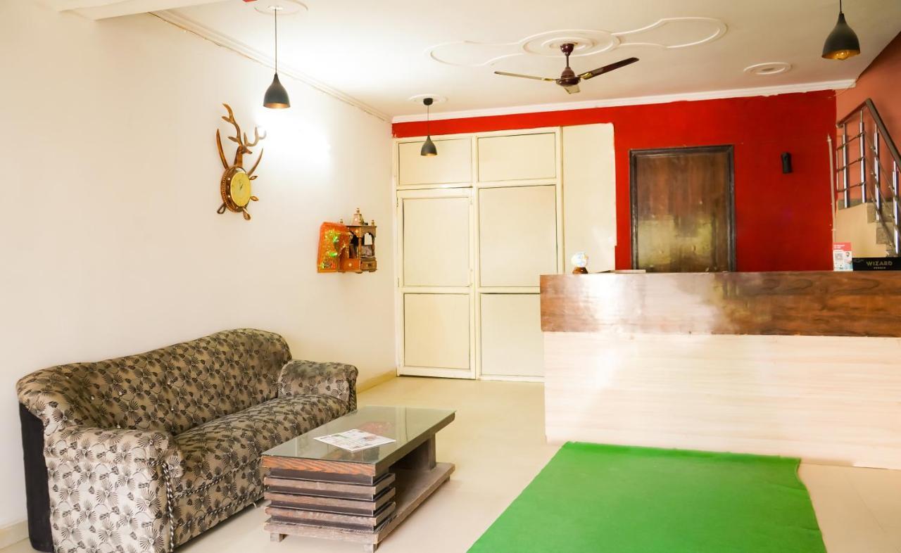 Rose Inn- Near Sector 8 Metro Station New Delhi